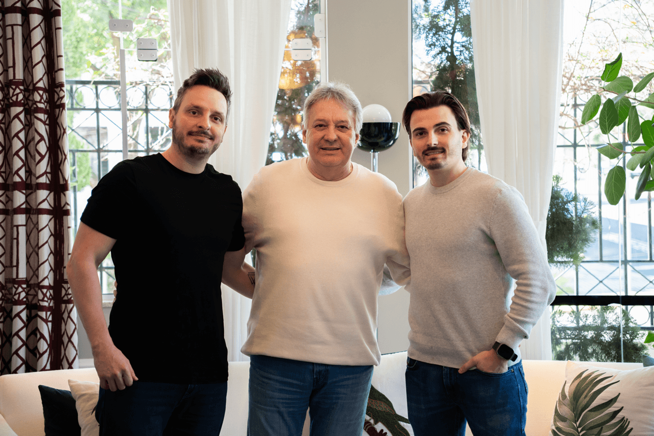 Família à frente da Imobiliária Chapecó